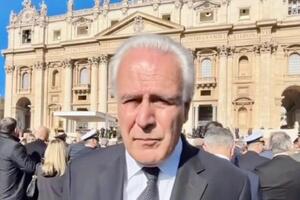 Giani ai funerali di Papa Francesco: “Ha segnato la storia dell’umanità”