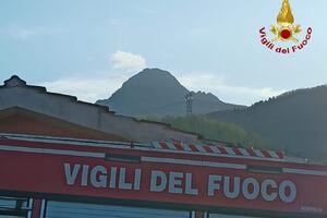 Soccorsi due ragazzi sulla Pania Secca