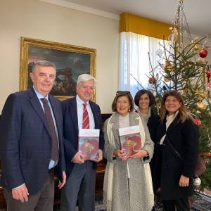 Il presidente Bertocchini e il vice presidente Domenici con la Famiglia Del Frate