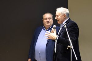 _CLO0123