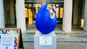 Eclosion di Dominic Harris