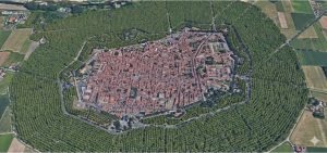 Simulazione bosco urbano su Lucca