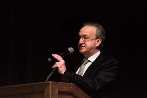 ministro foti e cardinale zuppi - teatro alfieri (7)