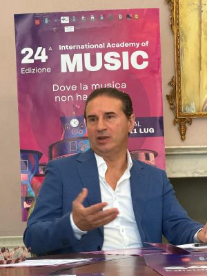 IAM FESTIVAL - il M° Piero Gaddi direttore organizzativo del festival