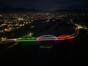 Il nuovo ponte sul Serchio a Lucca - tricolore