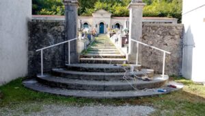 cimitero valdottavo
